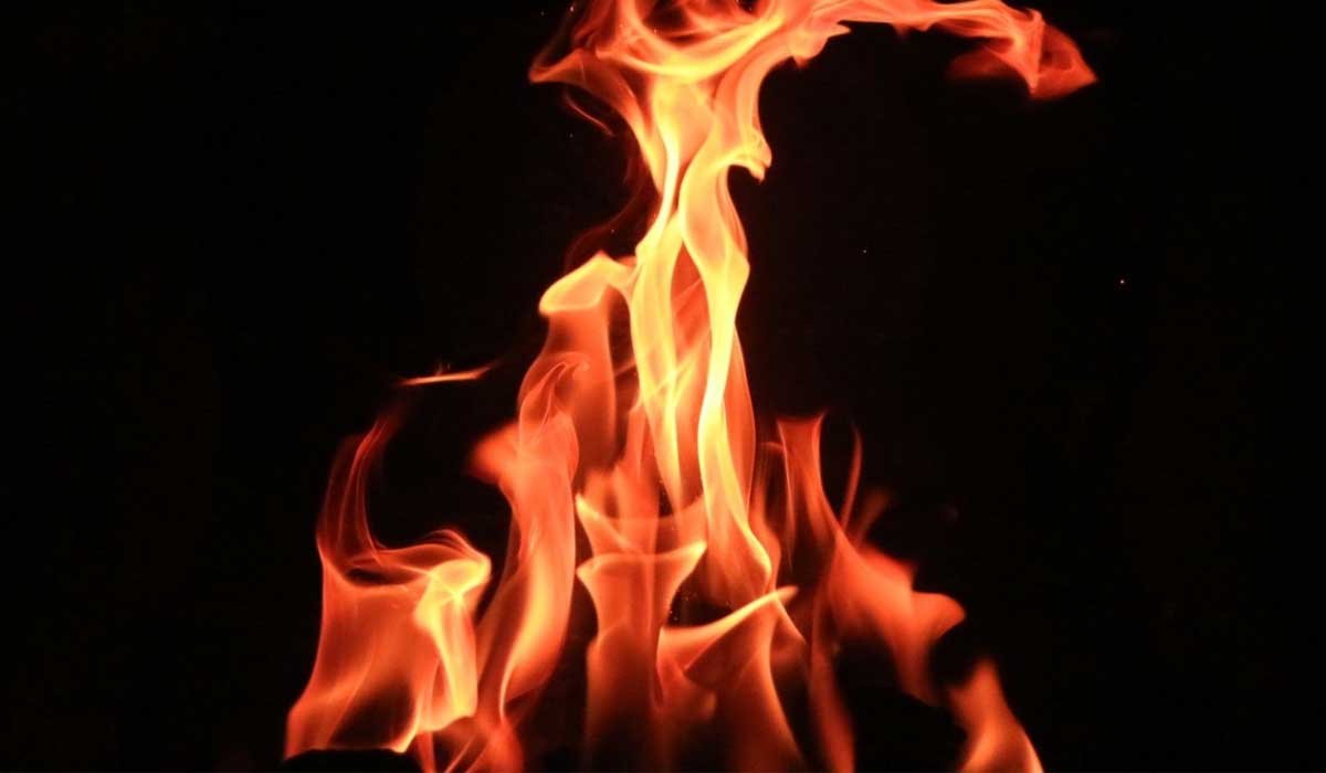 Spa Retailer Gives Back as Family Loses Spa & Pet in Housefire - Wave Spas Europe