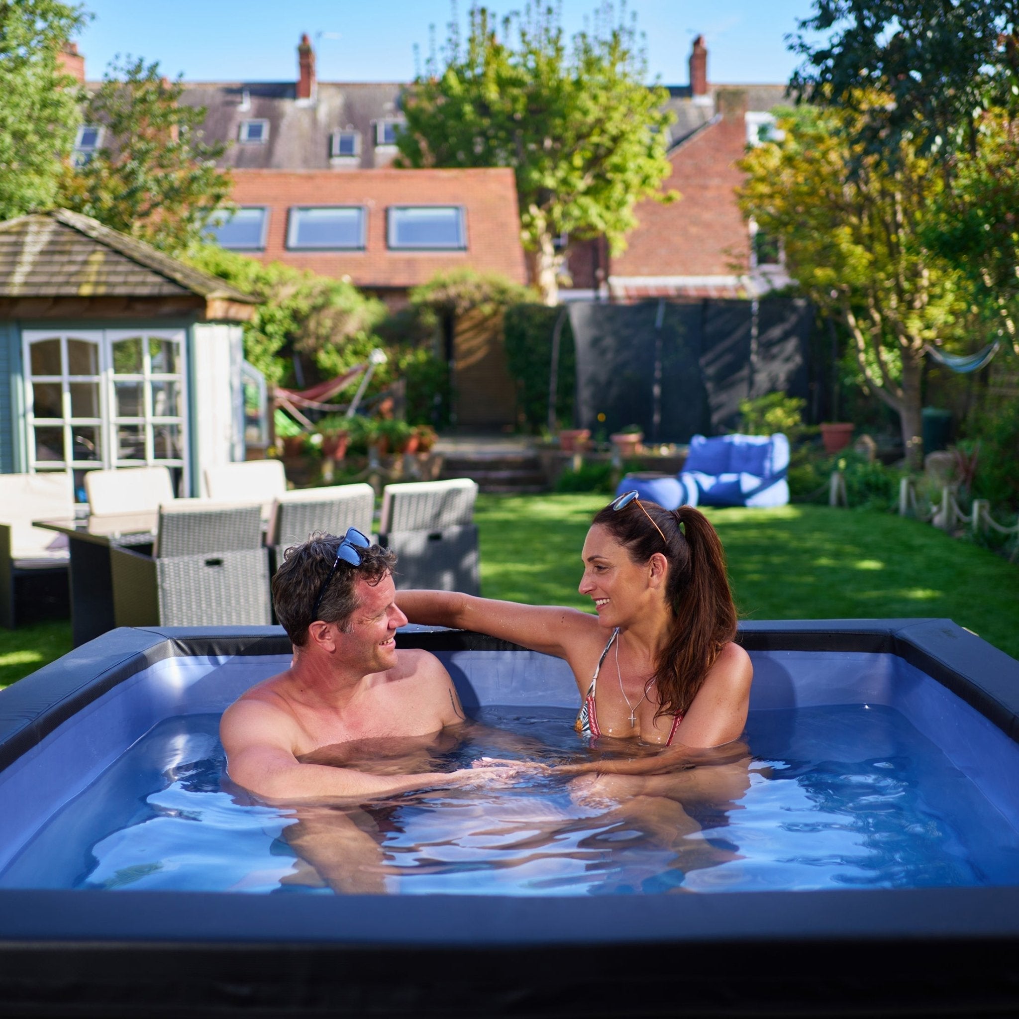 Garda v2 | 4/6-Person Eco Foam Spa | Integrated Heater | Flint Grey - Wave Spas Europe