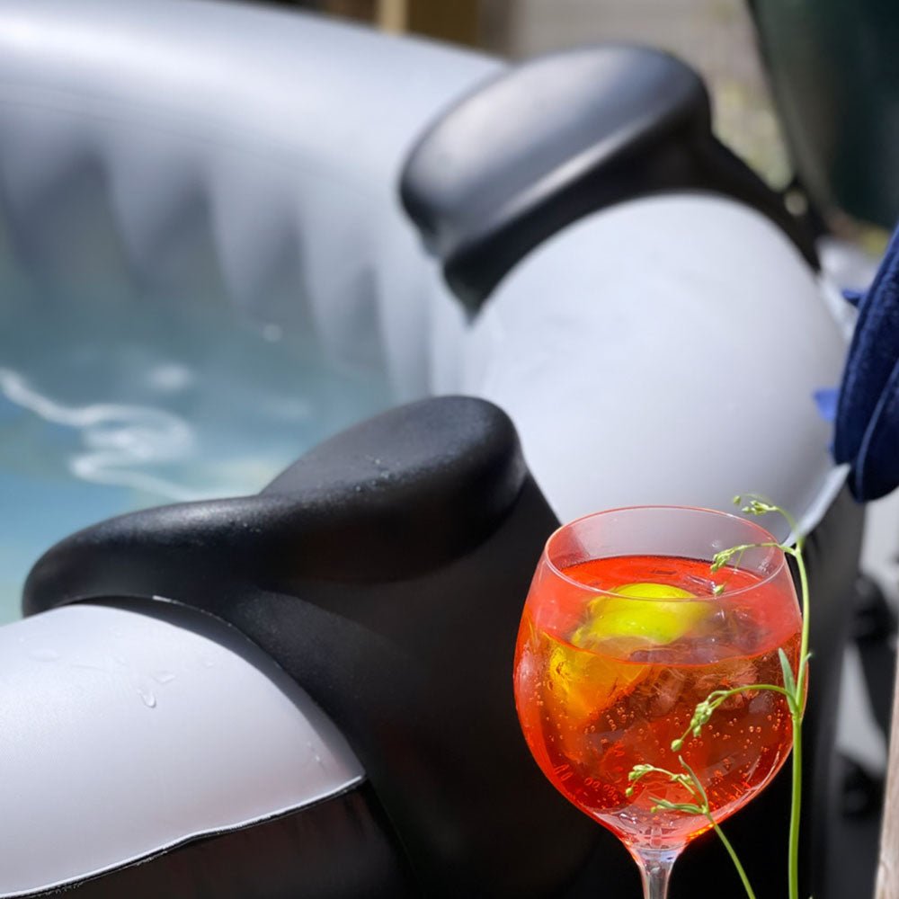 Luxury Spa Comfort Pack | Drinks Holder, 2 Head Rests | Black - Wave Spas Europe